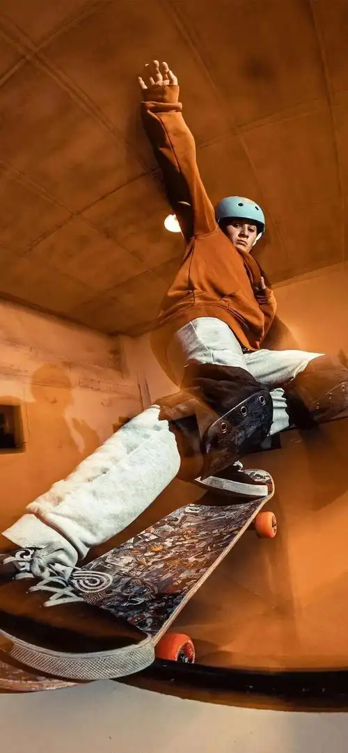 【壁纸】每日潮图‖有时候,会有一种莫名的孤独感