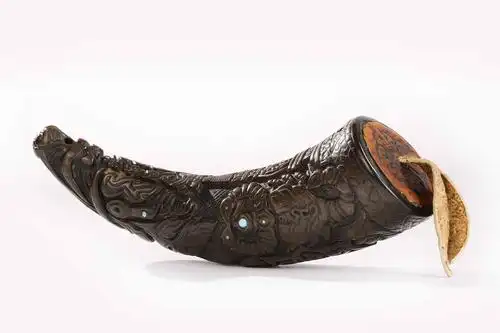 西藏 清牛角法器