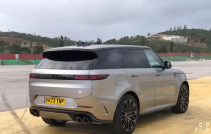 38秒破百路虎揽胜运动版sv全球上市搭源自宝马的44tv8引擎