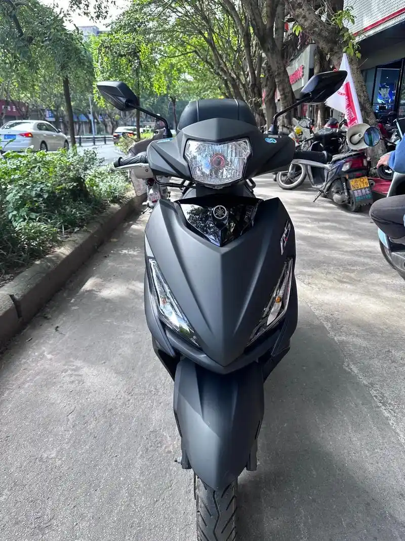 雅马哈-福禧125仅2个月!手续齐全!带尾箱!成 - 抖音