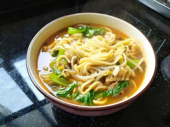 自制香辣面——面条换个吃法,一碗都不够!