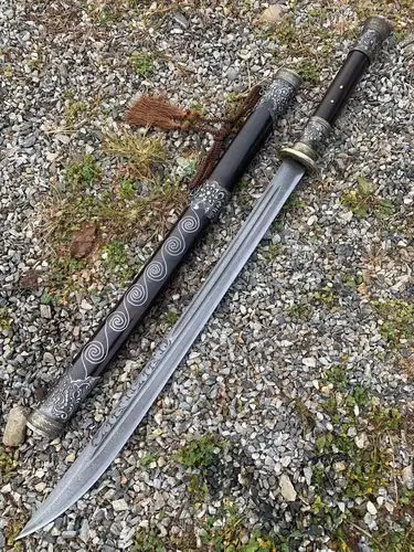 户撒黑檀木传统升级绣春刀