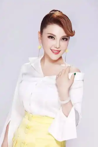 今晚乌兰图雅与你"青春作伴",相约中国政法大学点赞新时代!