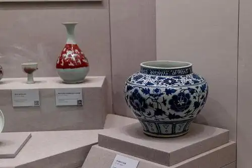 故宫博物院 陶瓷馆 初探