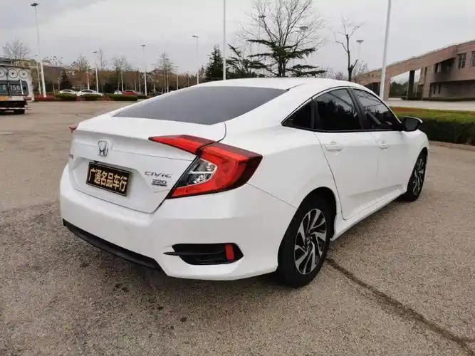 本田 思域  2017款 180turbo cvt舒适版图片