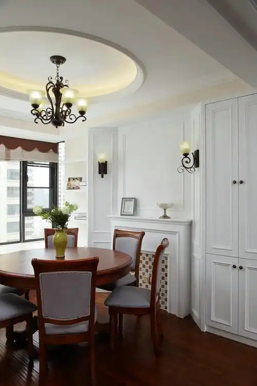 120平美式风格餐厅吊顶装修效果图