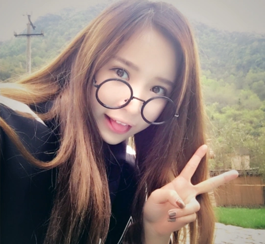 曝乔任梁生前女友 李二1022被网友质疑蹭热度炒作