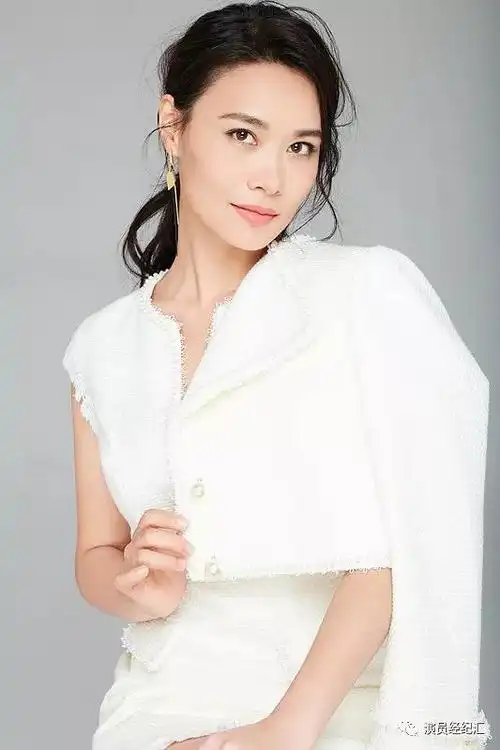 新《新白娘子传奇》曾韵蓁:馆藏级表演炼成者