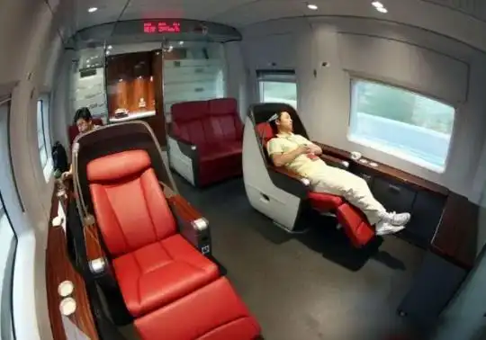 一等座是高铁票吗高铁一等座有没有免费餐食