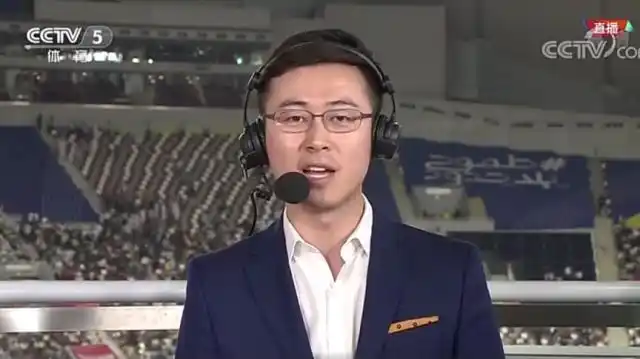 时间回到昨晚23时30分,当时央视体育cctv-5频道正在转播多哈世界叹抖