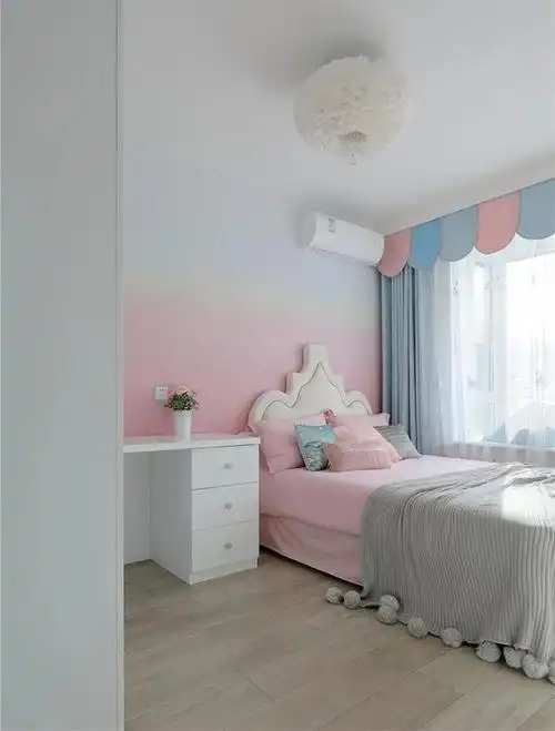 儿童房间墙壁刷深蓝色,粉红色太low了 那样装很梦幻2童真童趣