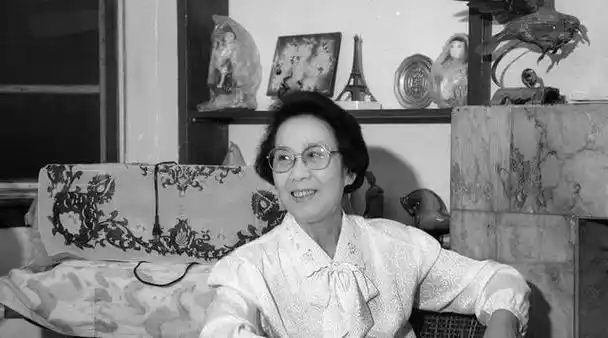 袁雪芬:越剧传奇,7年囹圄,离婚后以越剧为终身伴侣