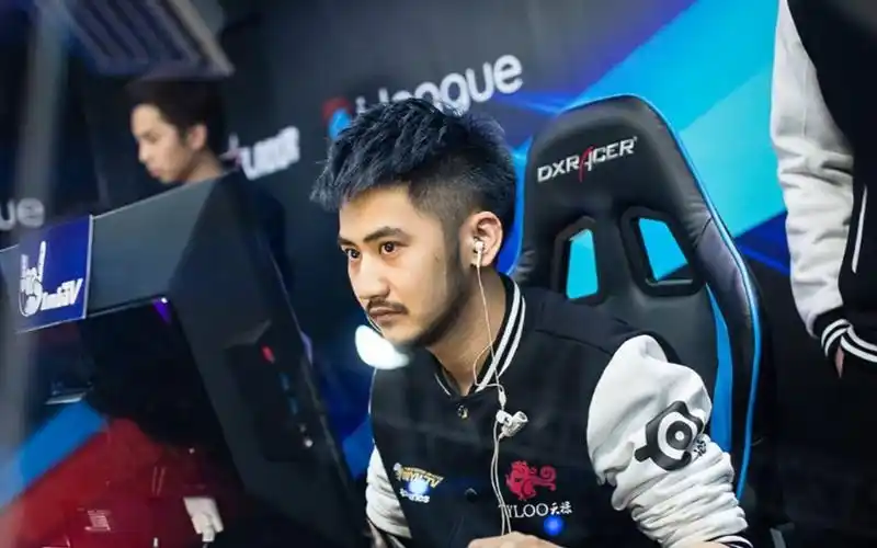 【csgo茄子】2018wesg tyloo vs new4 茄子下包把场馆炸了 天禄gg