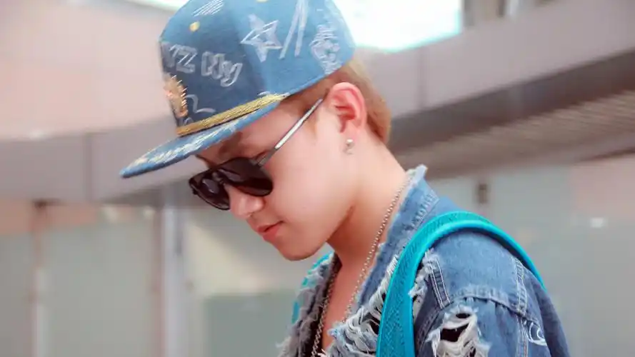 范世琦壁纸图片