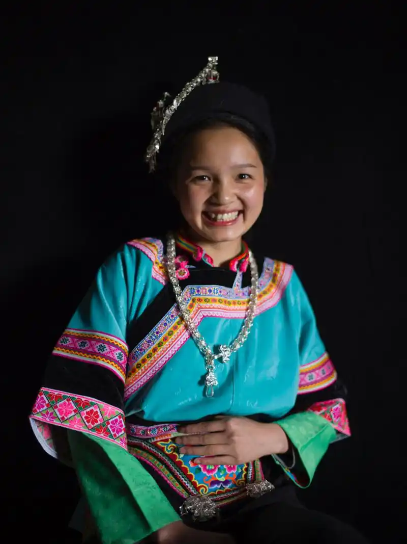 一村一寨一民族·广西贵州10个特有民族-水族 水族有本民族的语言和