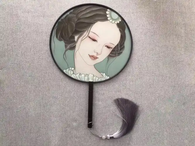重彩工笔人物团扇