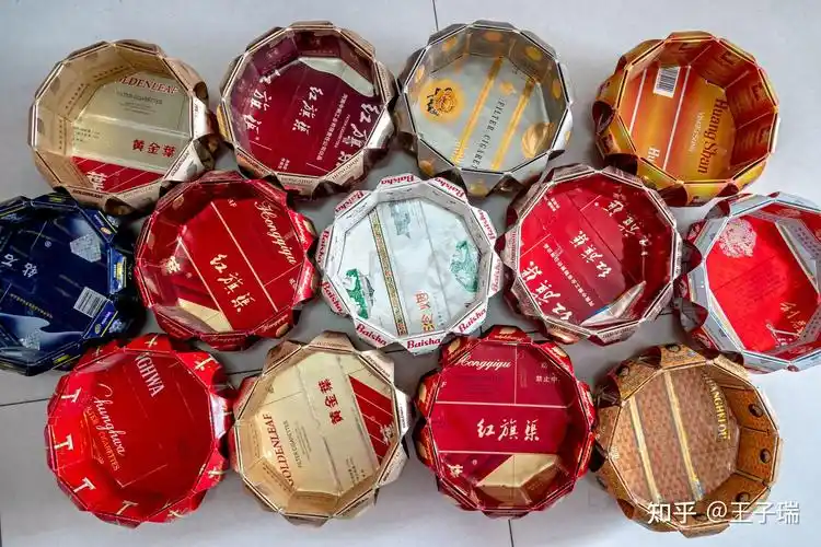 母亲节77岁母亲用旧烟盒做笸箩送亲朋290多个