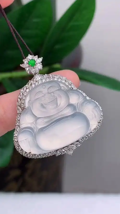 天然a货翡翠 18k金豪华伴钻镶嵌老坑白冰种大肚佛公吊坠 玉质细腻 种