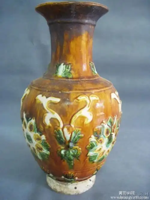 唐三彩瓷器鉴定图片欣赏