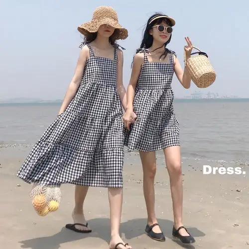 姐妹装闺蜜装学生夏三人套装露脸肩连衣裙裙子原宿风中长款荷叶边