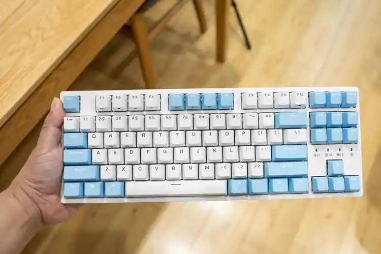 87键无线蓝牙机械键盘,一机多用,三模全能,杜伽k320w晴空蓝