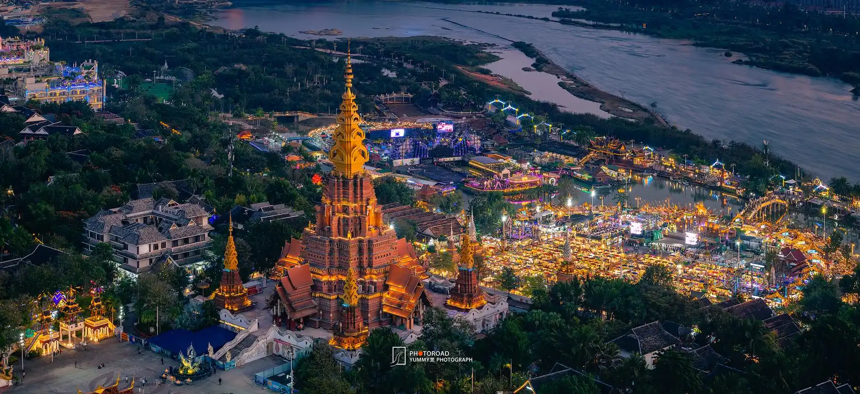 【告庄西双景-大金塔】告庄西双景的景洪大金塔是西双版纳最大的室外