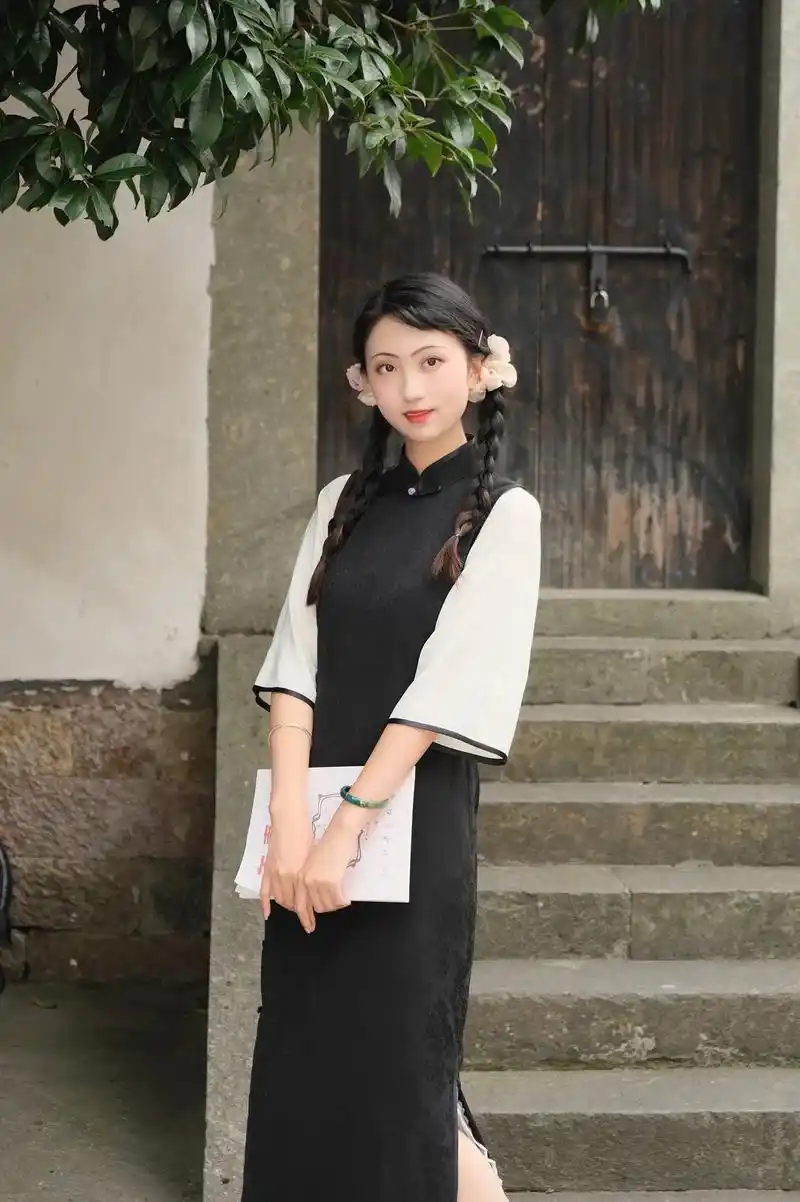 黑蔷薇1920倒大袖来咯#民国风旗袍 #1920 #新品上新 - 抖音