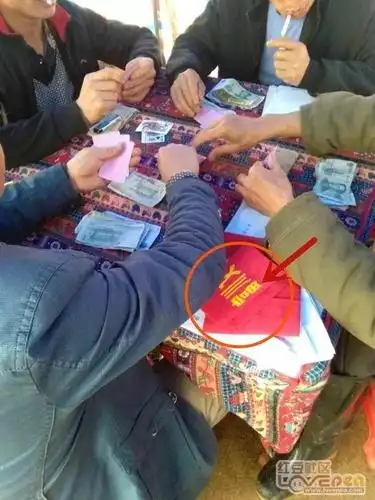 贺州防控疫情卡口工作人员聚众赌博?警方已依法处罚!