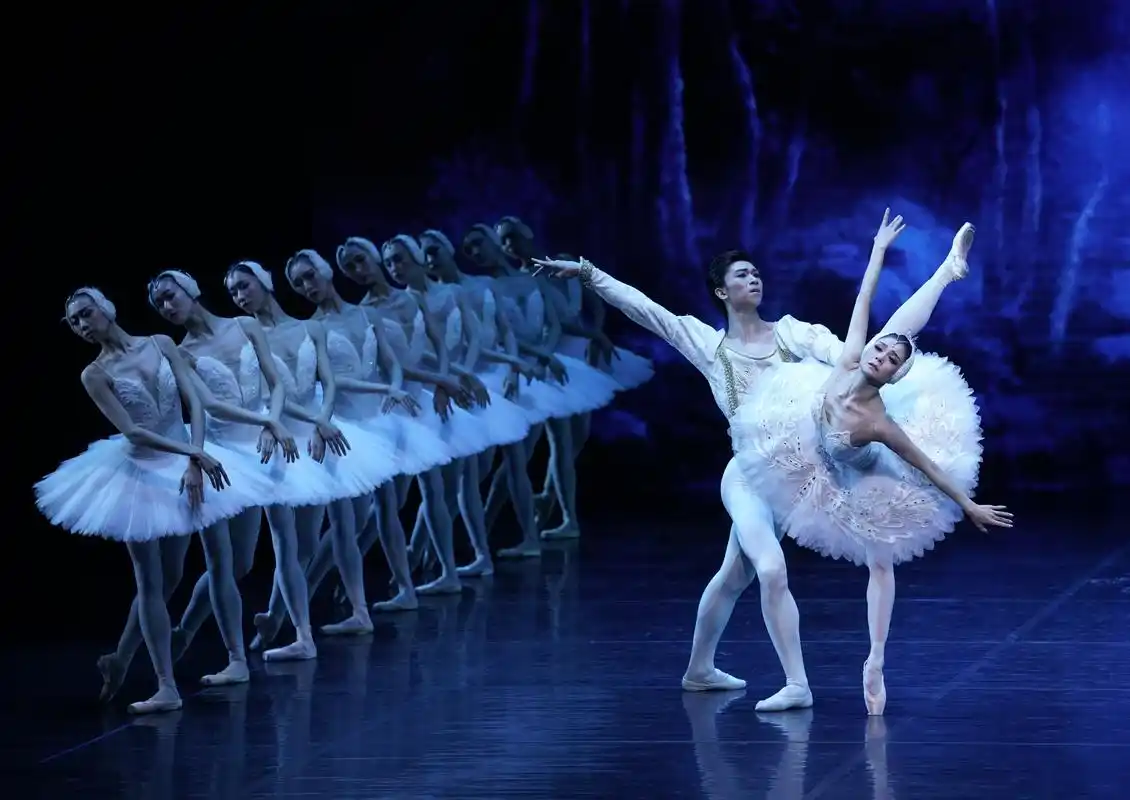 《中央芭蕾舞团建团60周年gala》在京上演