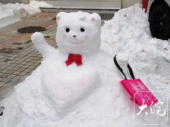 淮南街头,花式堆雪人哪家强?_腾讯新闻