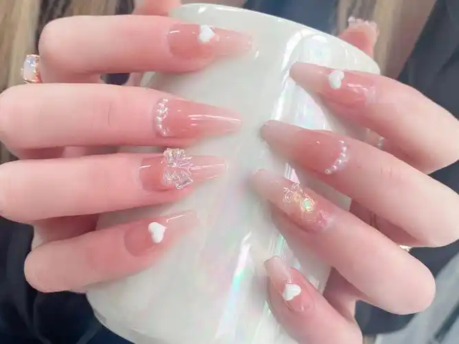 长款美甲极光熊精致又可爱