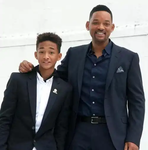 威尔·史密斯(will smith)和儿子一起出演矩阵家庭电影