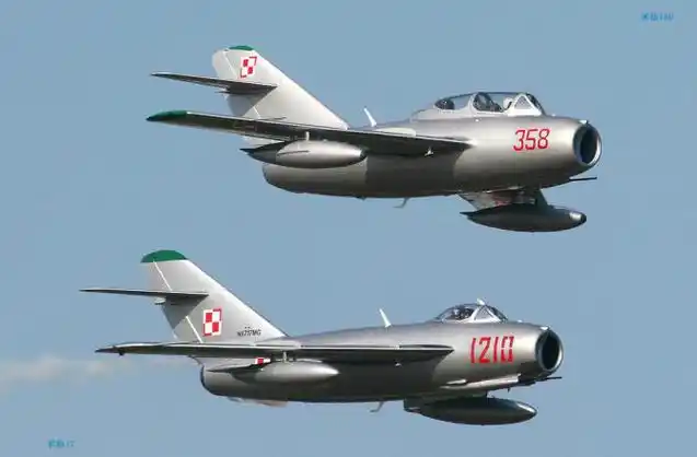 世界第一代喷气式战斗机典型机型