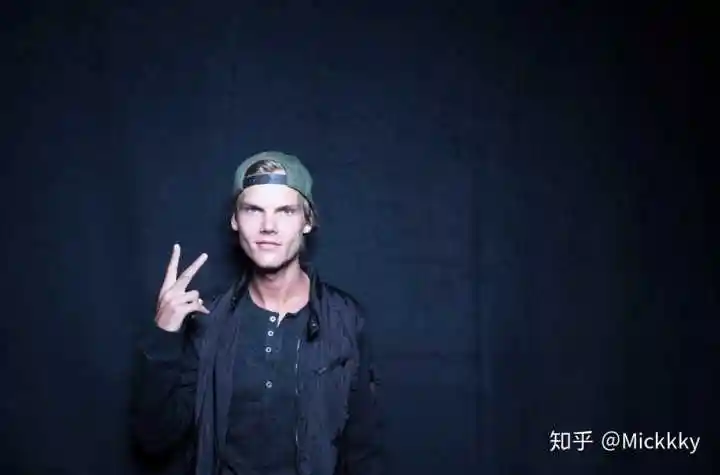如何看待avicii生前专辑将于六月六日发行,单曲sos于四月十日发布?