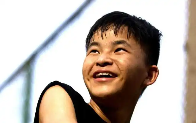 汶川地震中的救人小英雄林浩9岁救出两人如今过得怎么样