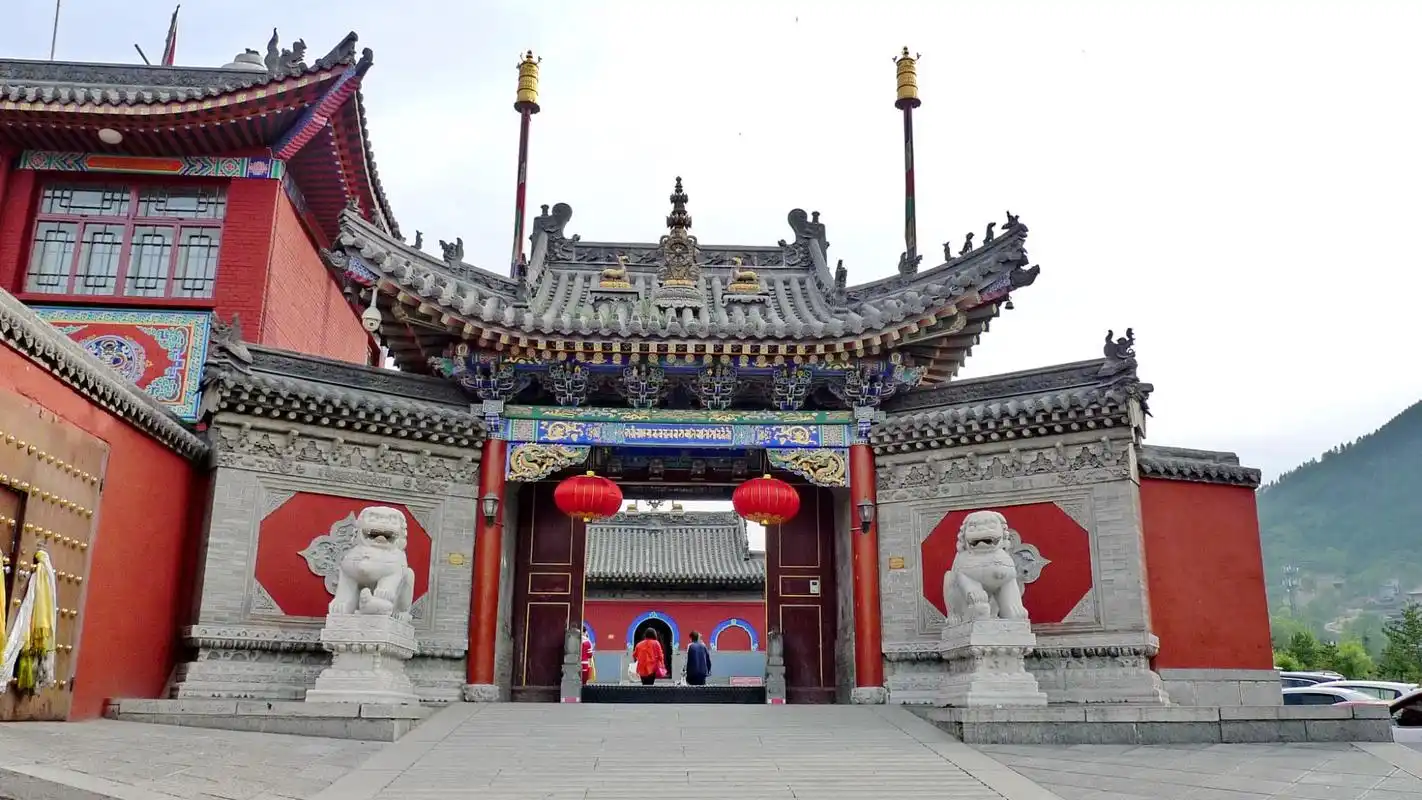 五台山有多少寺庙?