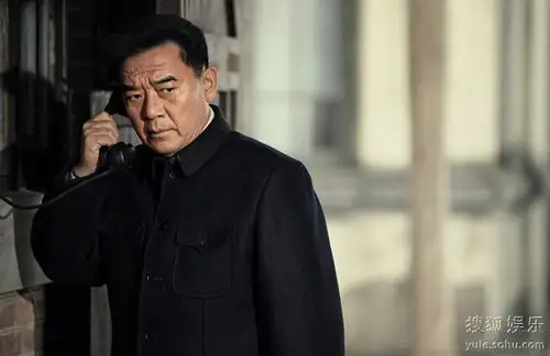 李立群在剧中饰演老干部李茂才