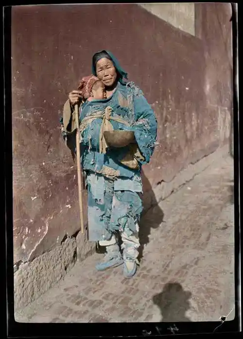 杭州女乞丐和她的婴儿