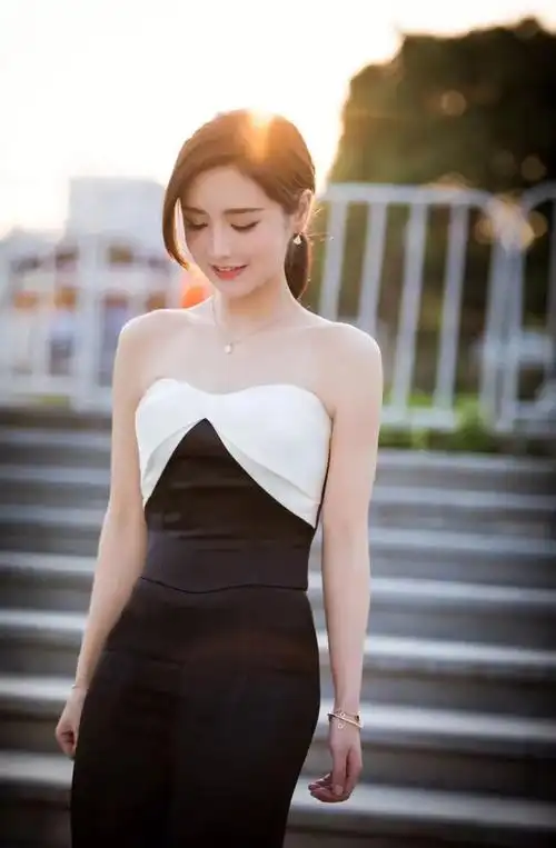 有人这样评价她:"她是陈一发儿,是一个能让我们