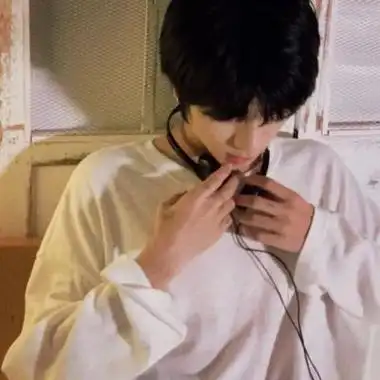 好看的头像男生真人超清 超酷男生帅气微信个性图片