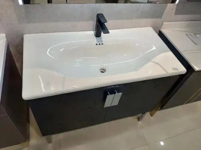 常州朋友抄作业了高颜值鸡蛋形陶瓷一体盆