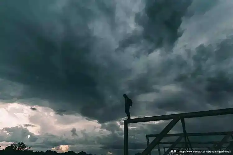 二十八画的相册-所有的孤独悲伤都给我