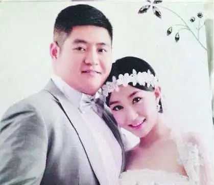 王君平和陆涛,香秀现实中的老公是长这样,有点失望了.