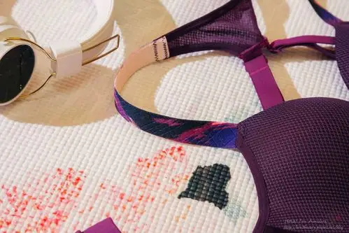 (海狗式起立鼓掌)