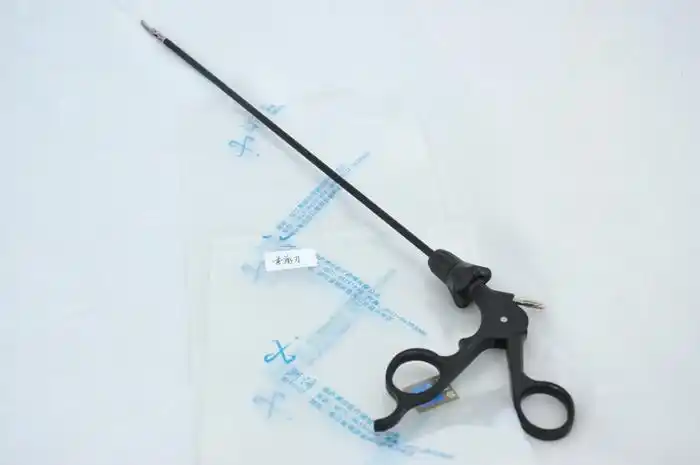 腹腔镜配套手术器械双动弯剪刀fqj型