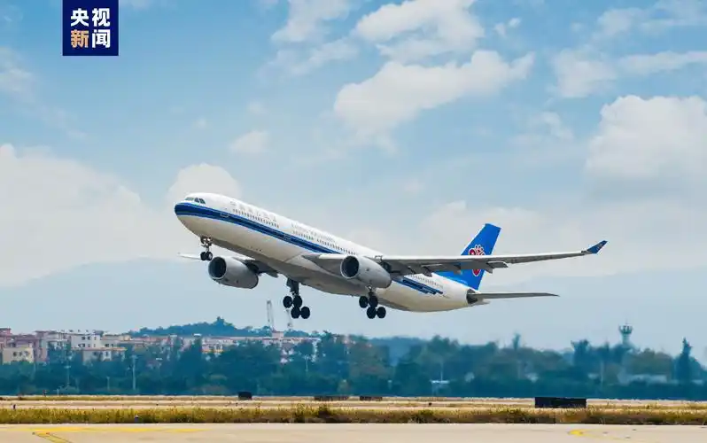 三问广东经济"半年报"_数据_发展_全国