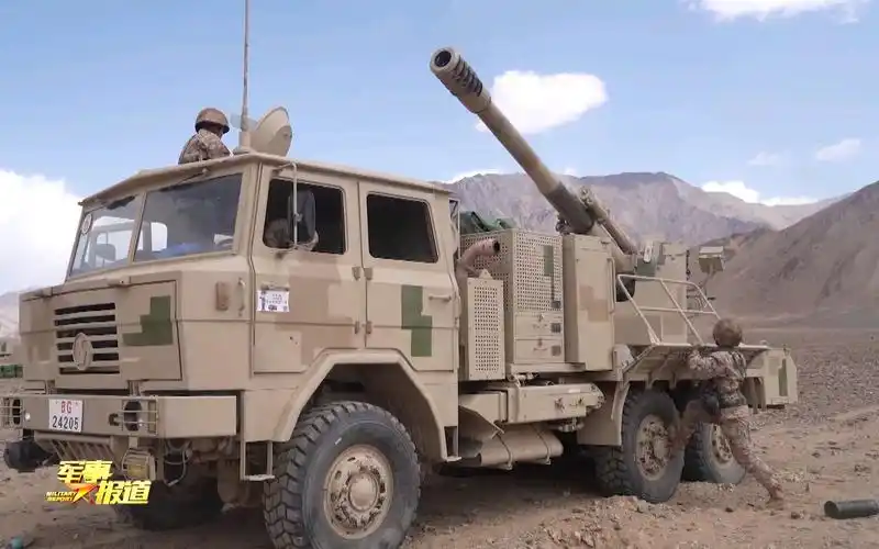 海拔4500米 122mm车载榴弹炮实弹射击考核