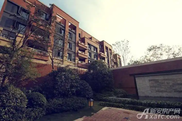 万科蓝山实景图