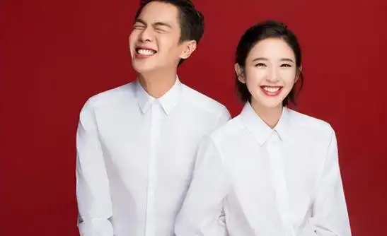 有种"蜕变"叫唐艺昕结婚,老公张若昀变化不大,她却像|