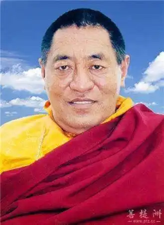 自大圣境五台山,文殊加持入心者,祈祷晋美彭措足,证悟意传求加持.